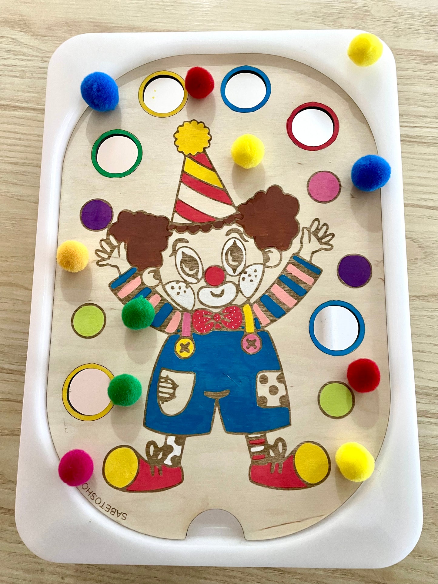 Plaque d inserts Trofast le clown qui jongle