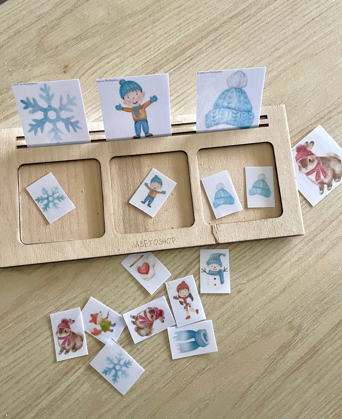 Plateau de tri en bois 3 compartiments Montessori