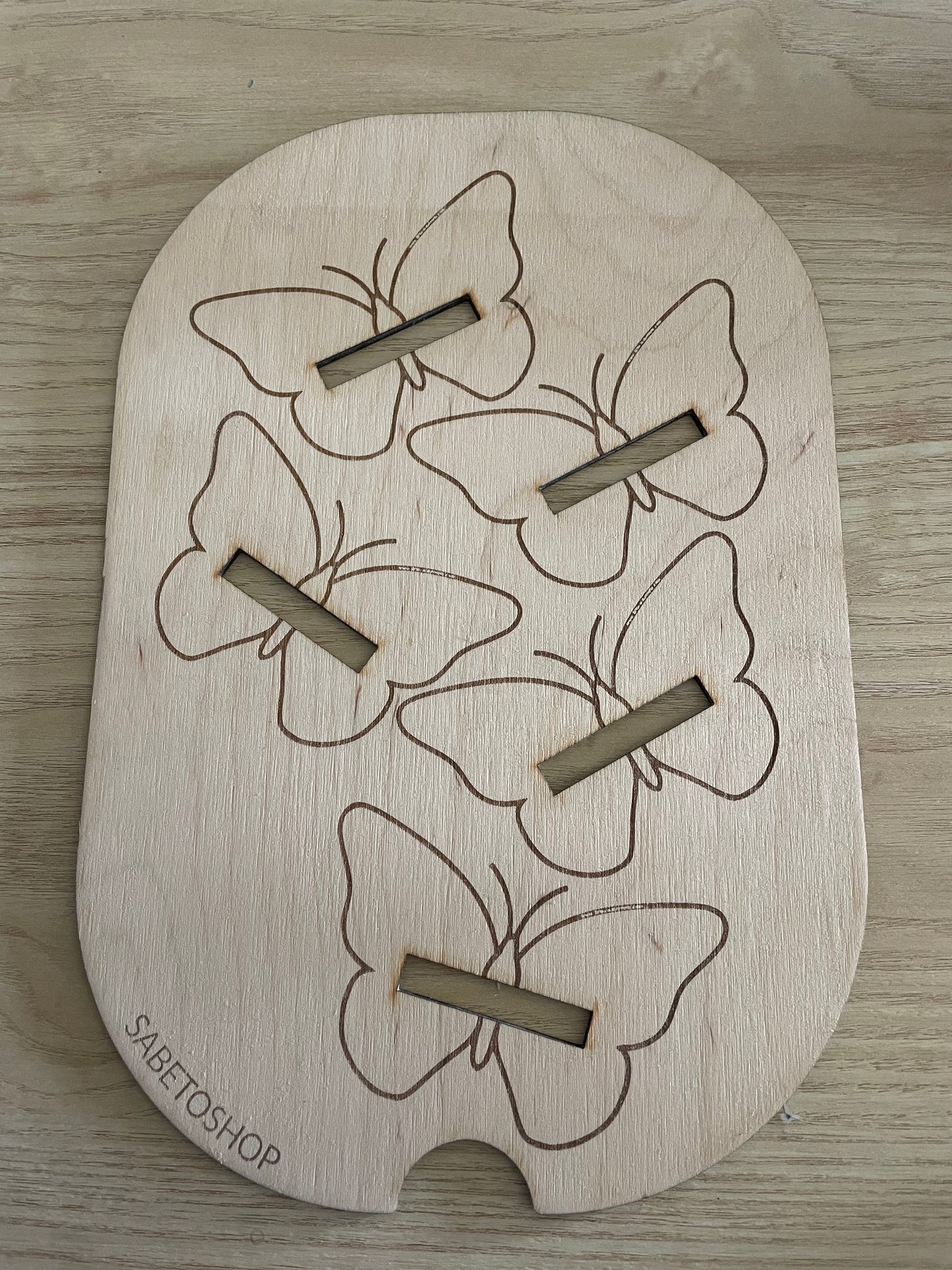 Inser papillons à colorier