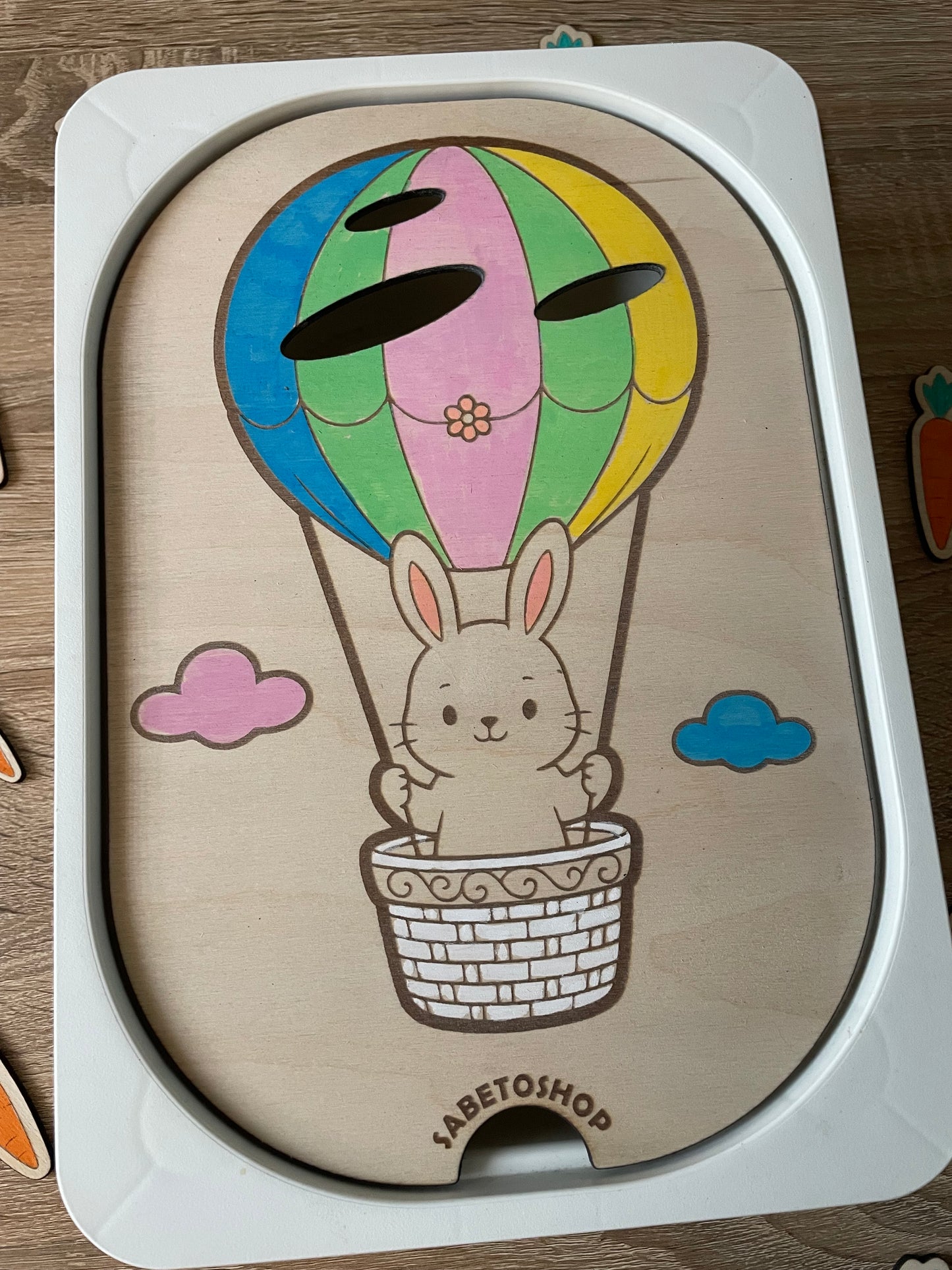 Insert lapin en montgolfière