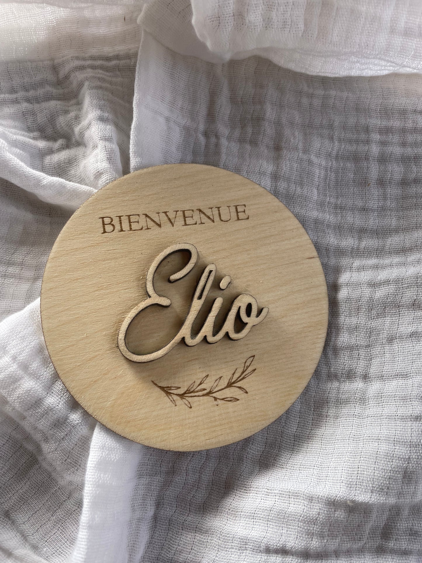 Carte de bienvenue bébé en bois