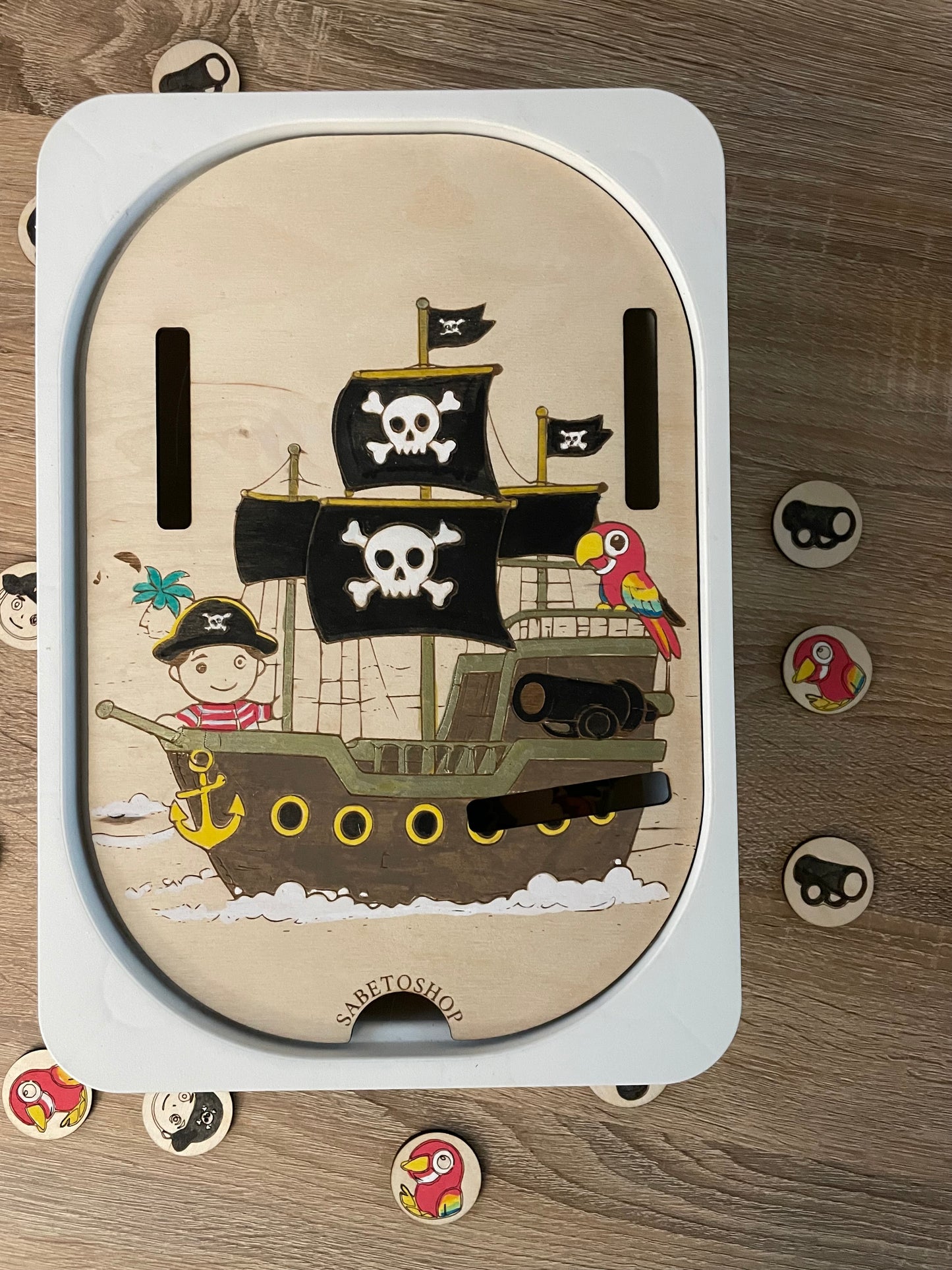 Insert le bateau de pirates ☠️