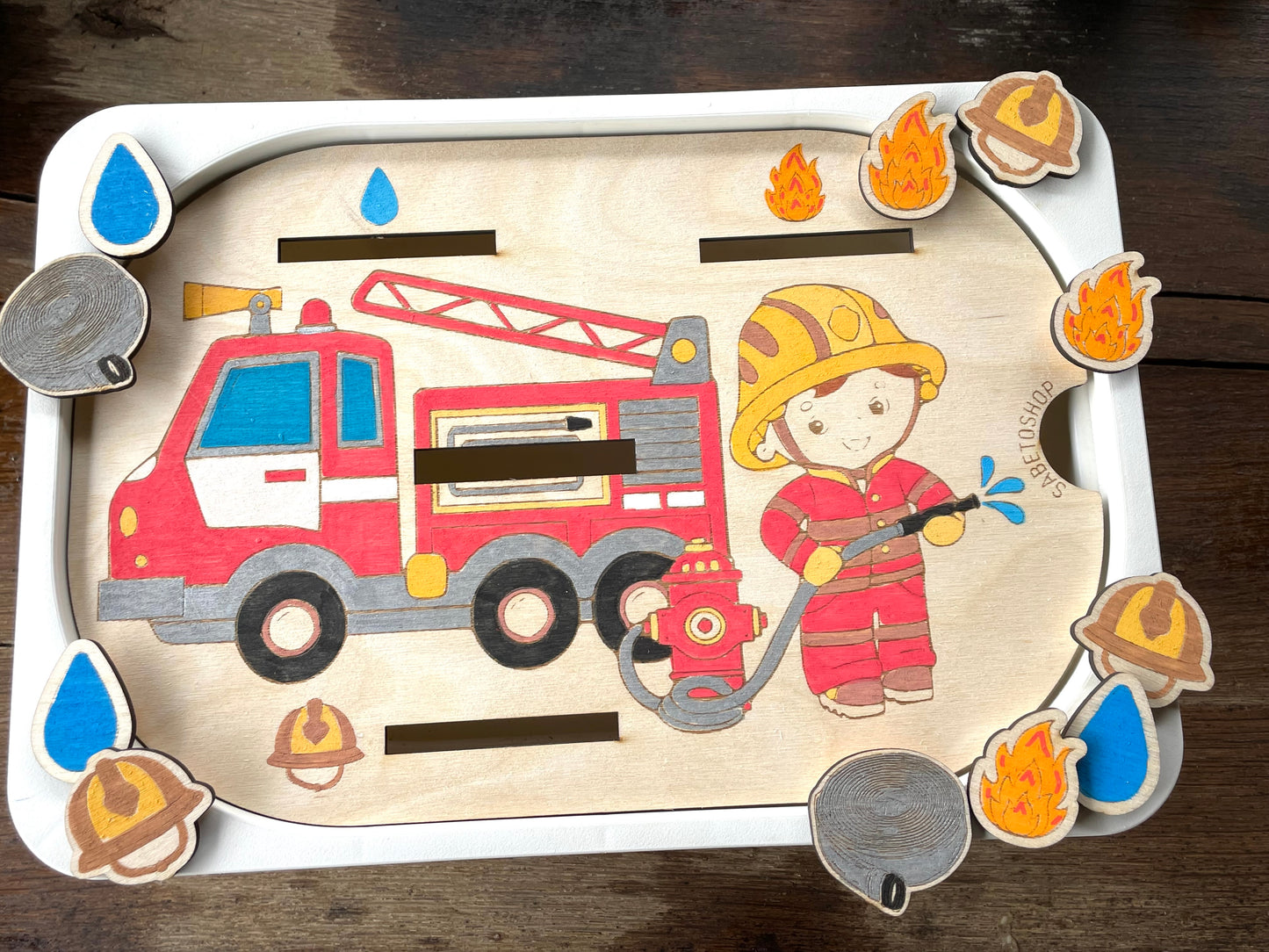 Insert le camion de pompier 🚒