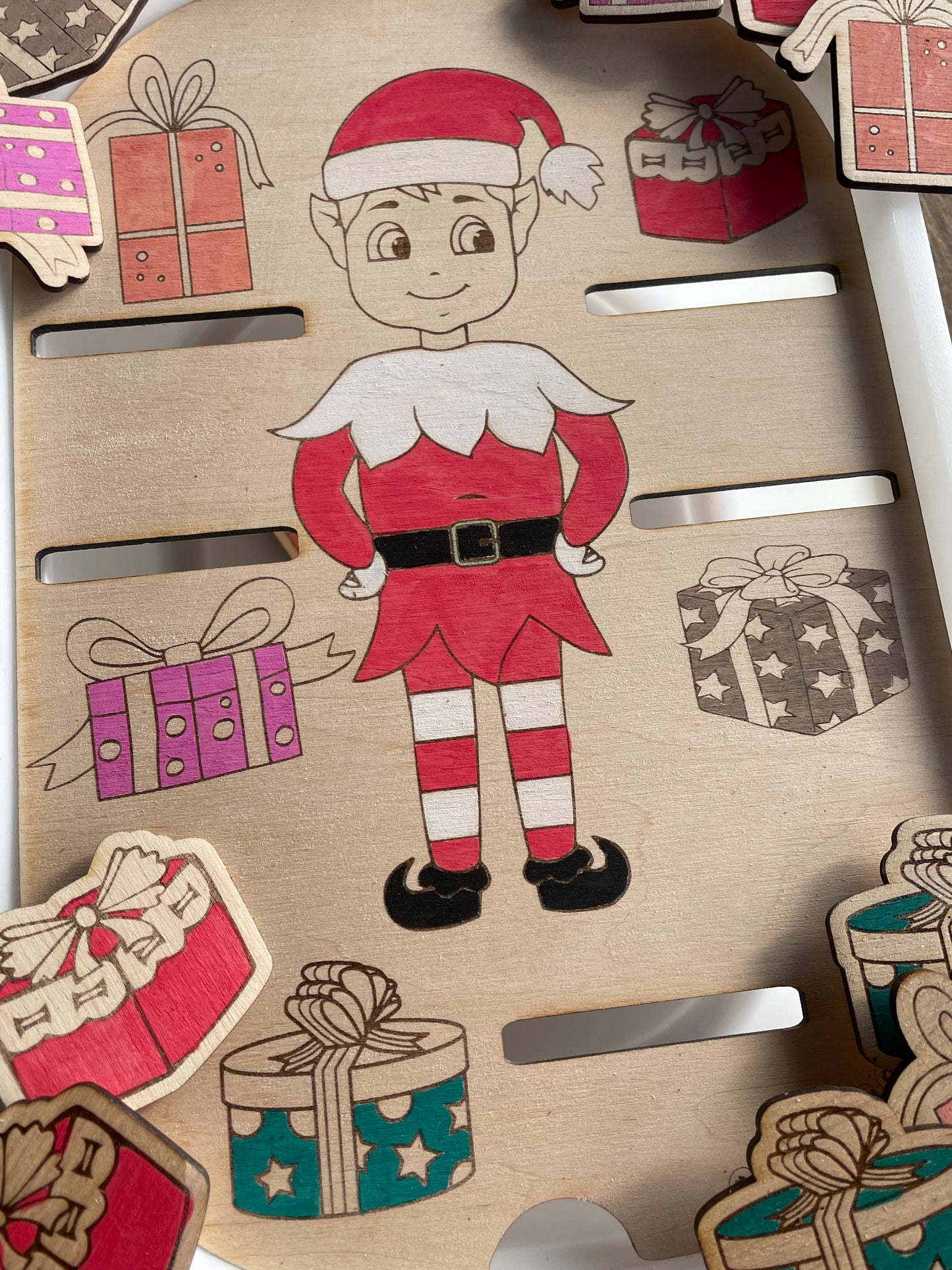 Insert du lutin et ses cadeaux