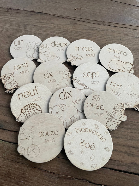 Cartes étapes première année de bébé thème animaux de la forêt .