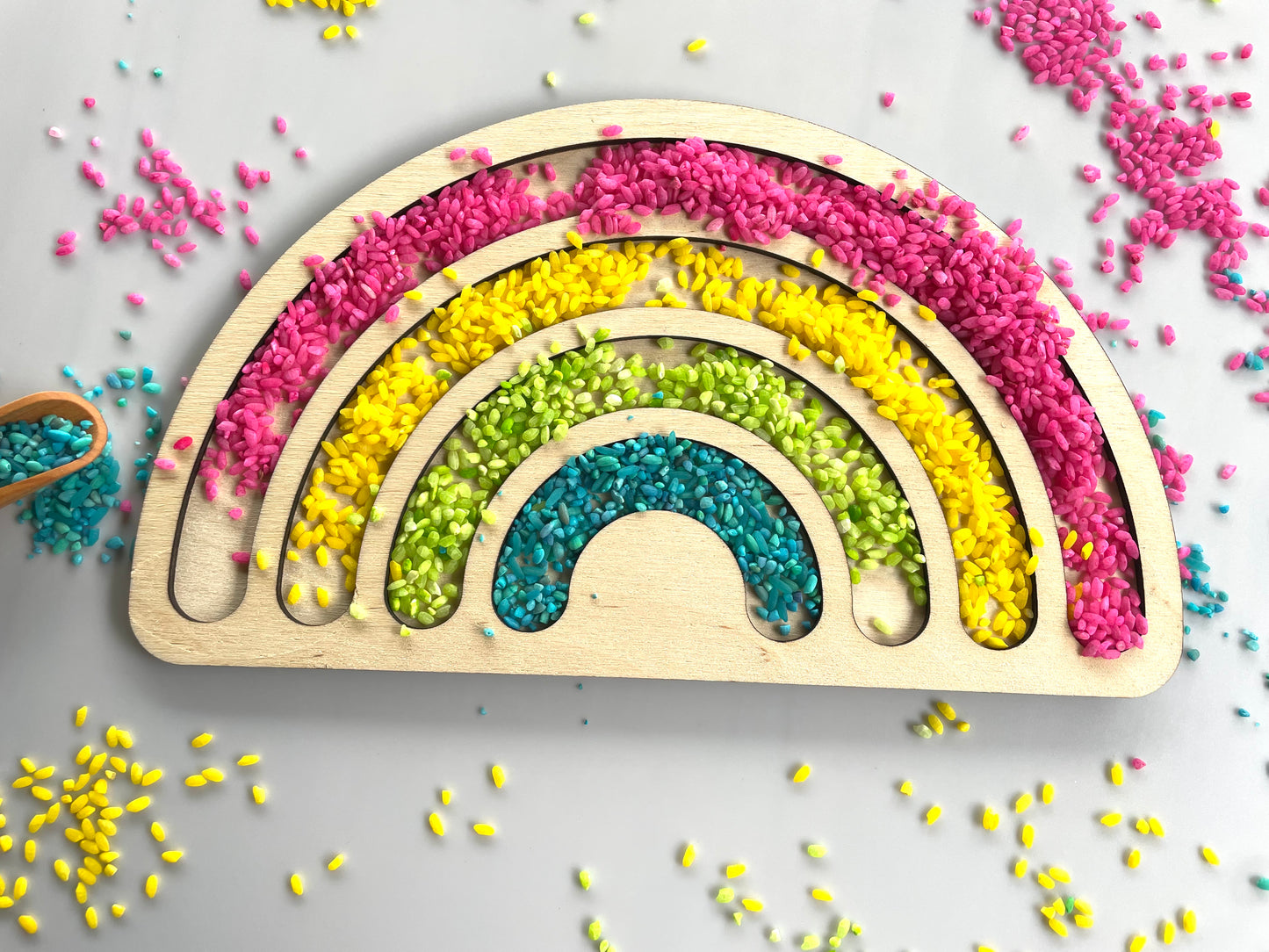 Plateau sensoriel arc en ciel